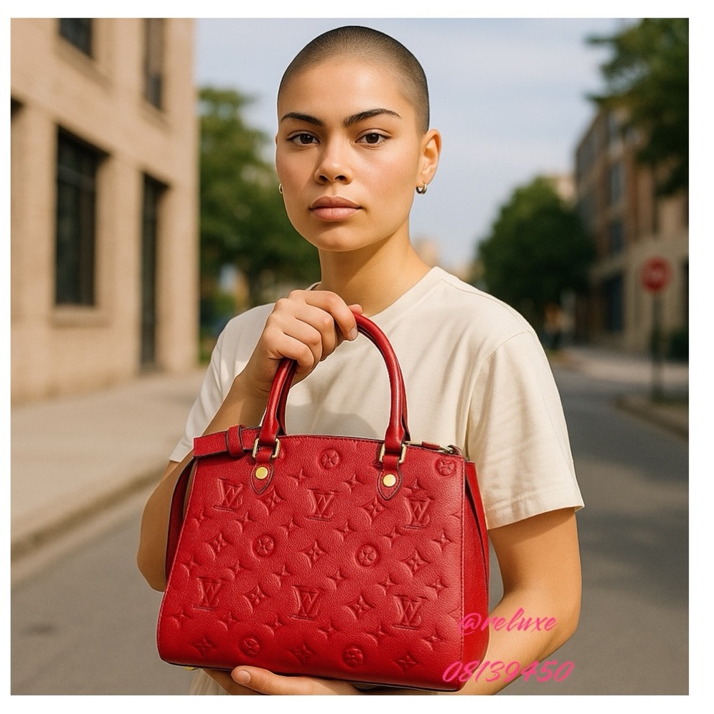 Rare Louis Vuitton Empreinte Montaigne MM Poppy Red